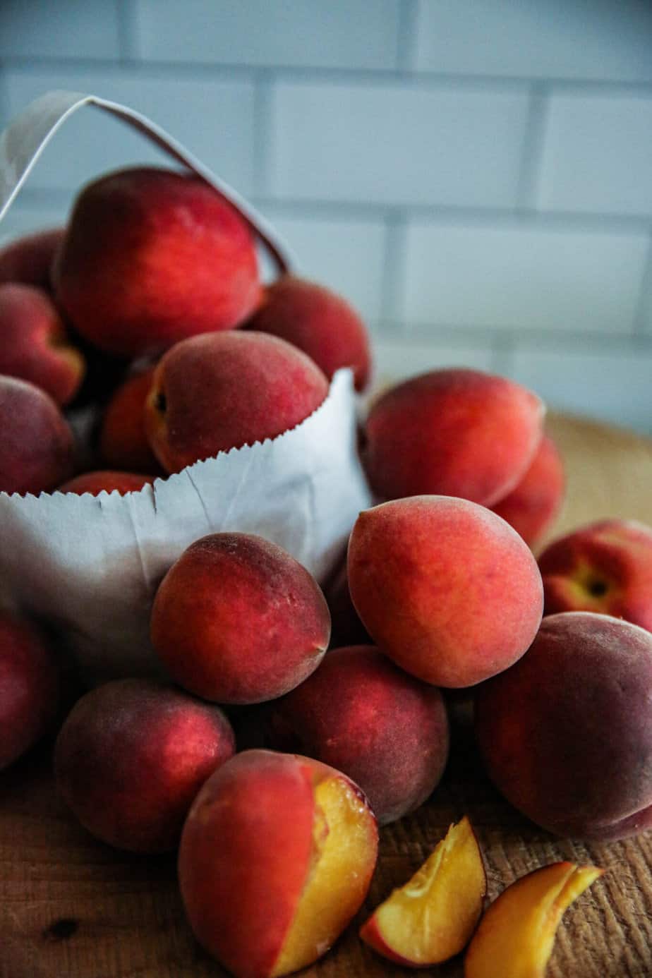How To Peel Peaches For A Pie The Vanilla Tulip