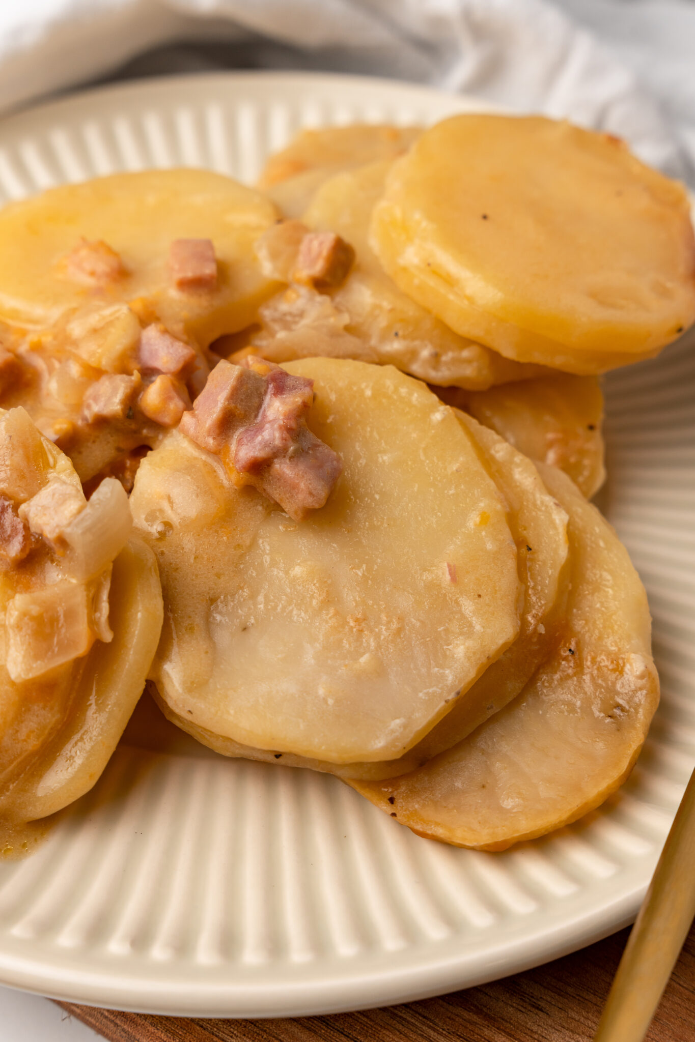 Crockpot Scalloped Potatoes and Ham Recipe The Vanilla Tulip